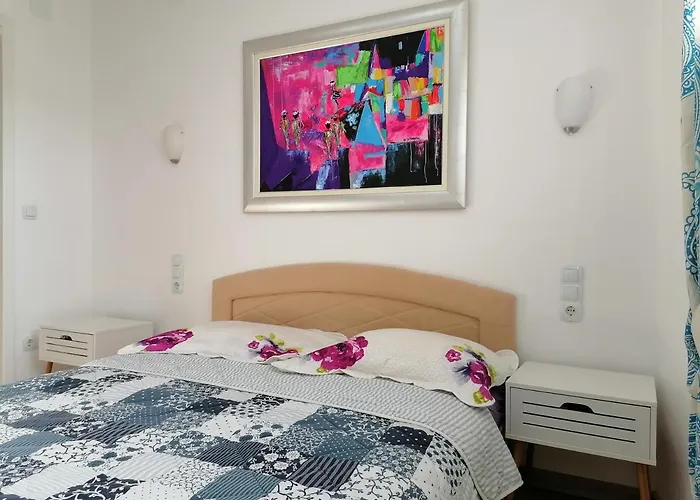 Boutique Nirvana 2, Proboj 25 Apartman