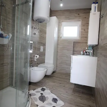 Boutique Nirvana 2, Proboj 25 Apartmán Košljun