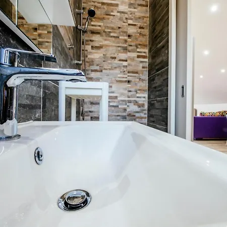 Boutique Nirvana 2, Proboj 25 Apartamento *