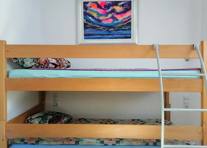 Boutique Nirvana 2, Proboj 25 * Košljun