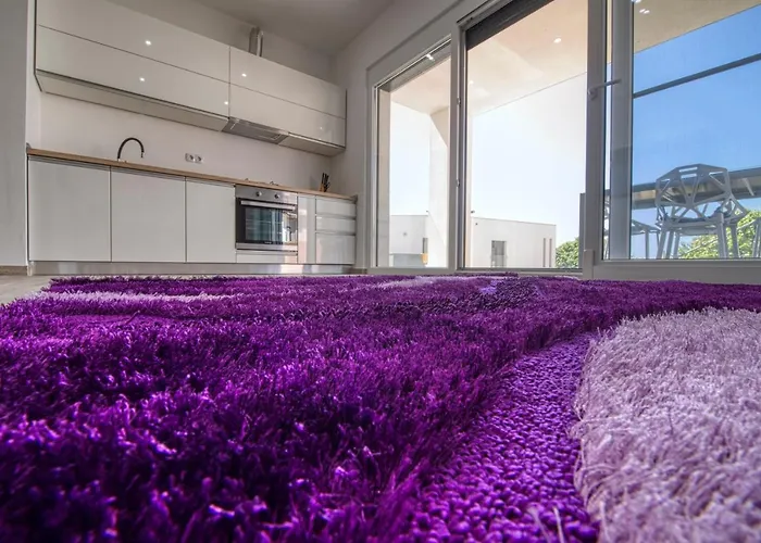 Апартаменты Boutique Nirvana 2, Proboj 25 *