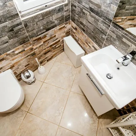 Boutique Nirvana 2, Proboj 25 Διαμέρισμα